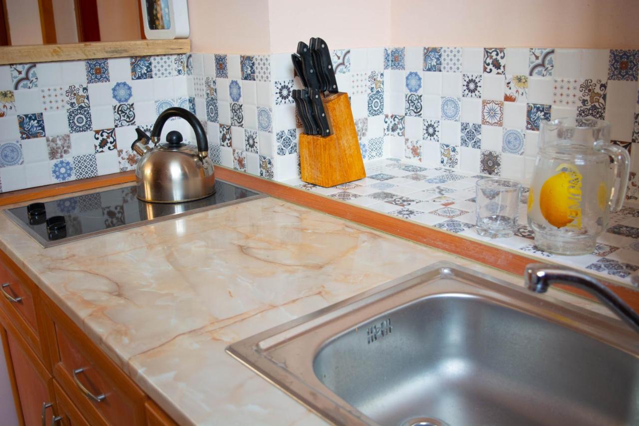 Sunflower Hotel Τυφλίδα Εξωτερικό φωτογραφία