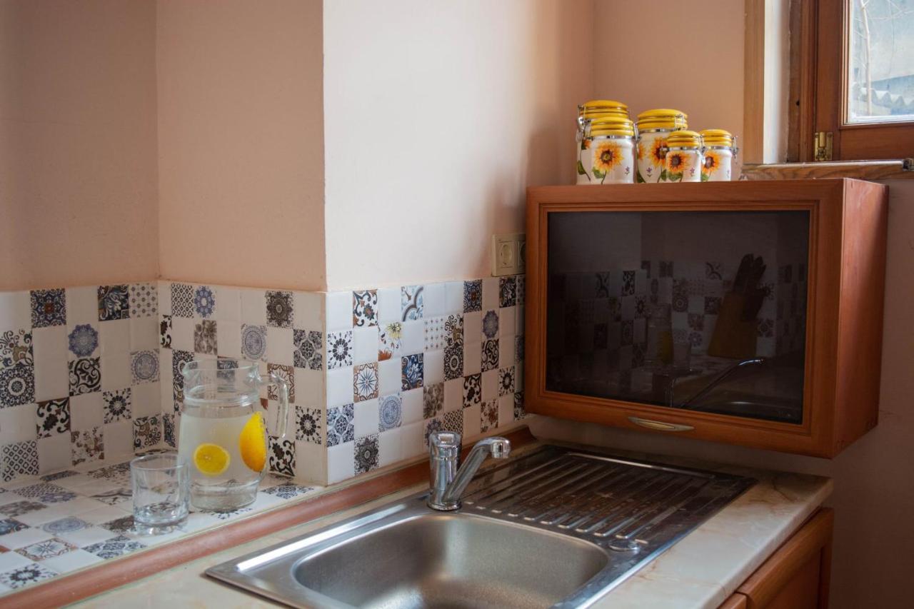 Sunflower Hotel Τυφλίδα Εξωτερικό φωτογραφία